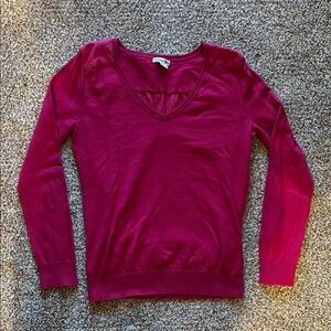 Lacoste Pink V-Neck Sweater Pink- Cotton Silk and Cashmere blend EUC size 40